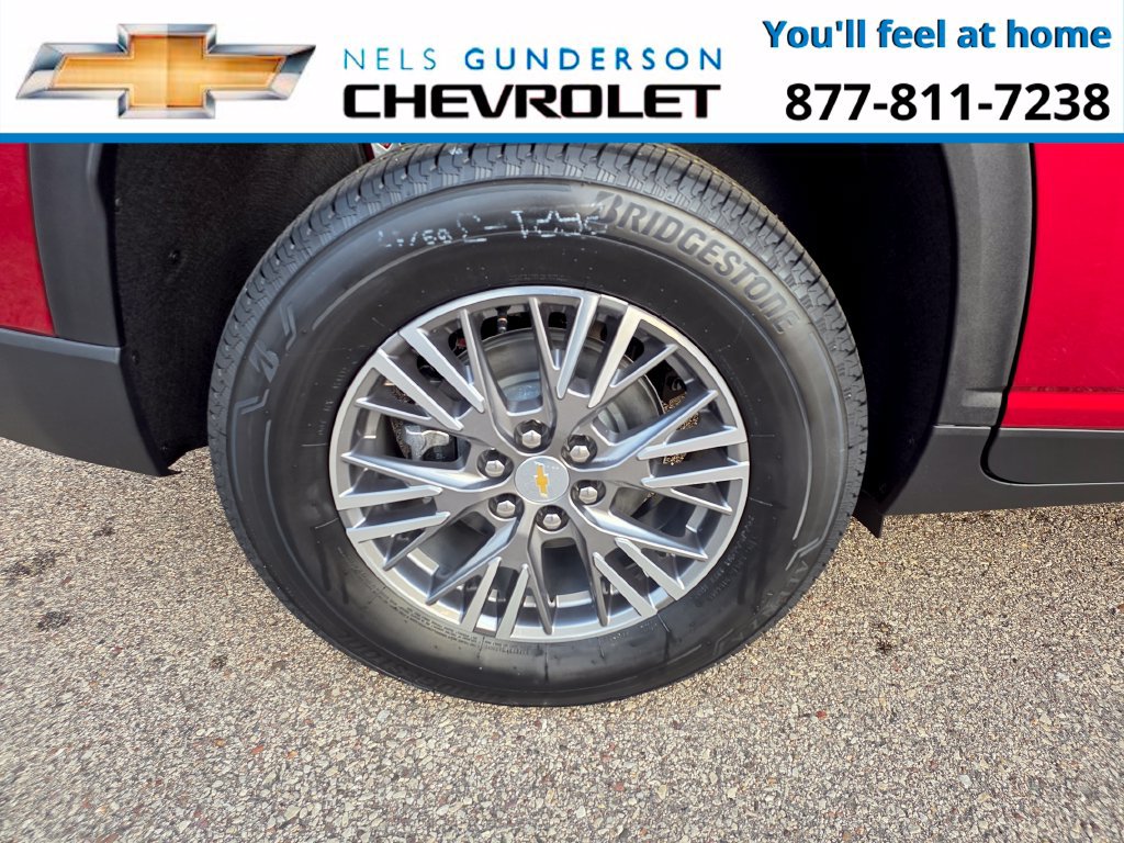 2027 Chevrolet Traverse LT - Photo 8
