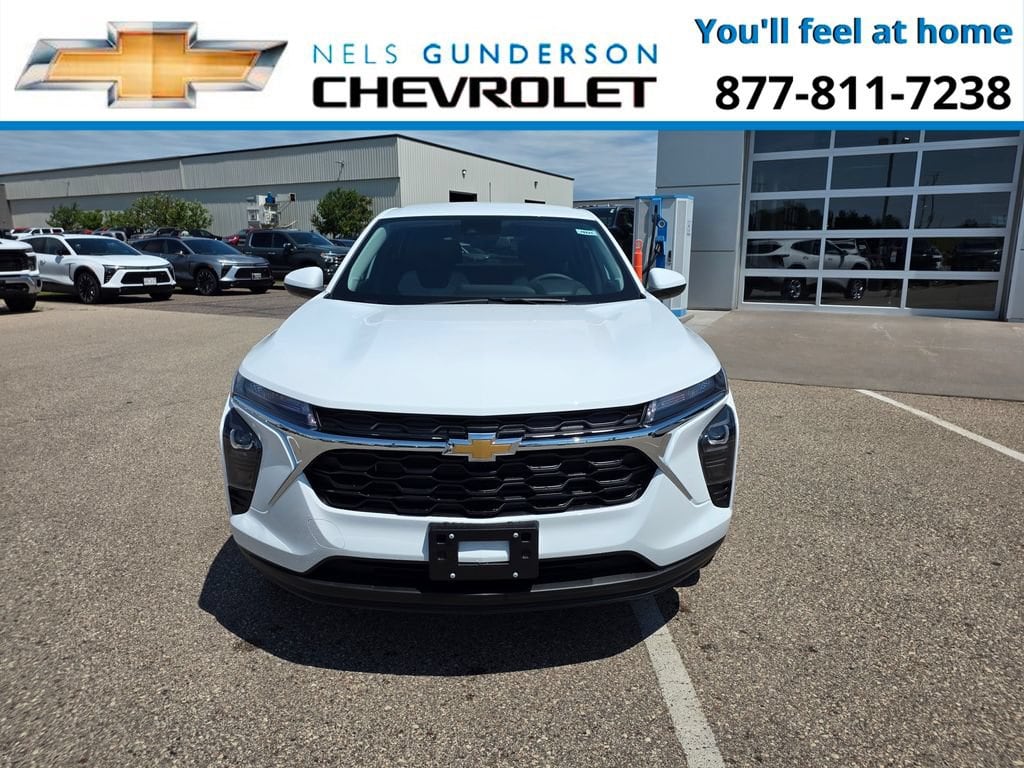 New 2026 Chevrolet Trax LS SUV