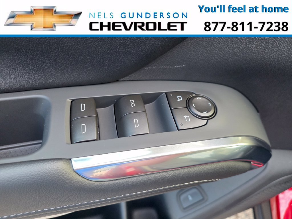 2027 Chevrolet Traverse LT - Photo 18