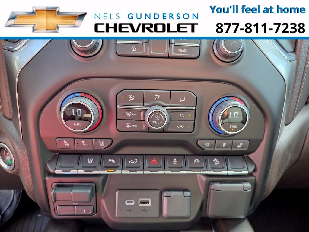 2021 Chevrolet Silverado 3500HD LTZ - Photo 26