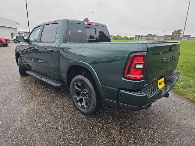 New 2027 Ram 1500 BIG HORN CREW CAB 4X4 5'7 BOX Pickup