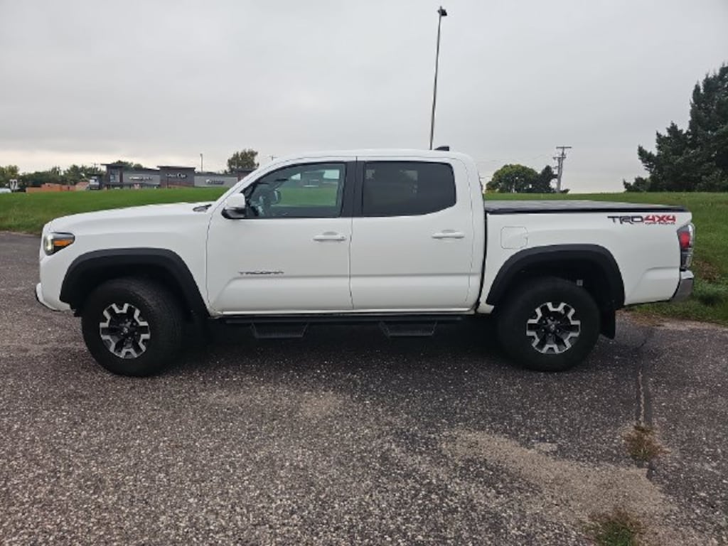 Used 2022 Toyota Tacoma TRD Off-Road V6 Truck