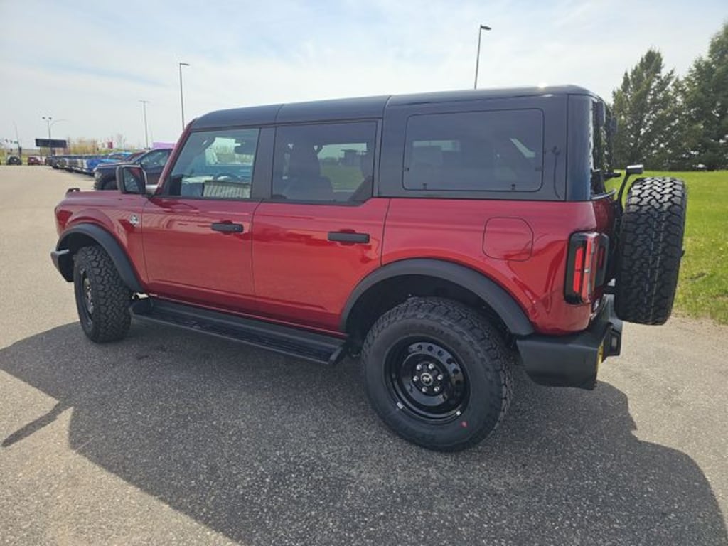 New 2026 Ford Bronco Outer Banks SUV