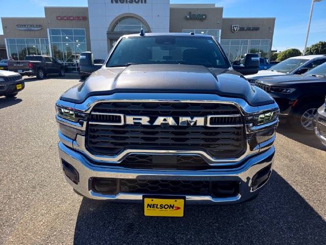 New 2027 Ram 3500 BIG HORN CREW CAB 4X4 6'4 BOX Pickup