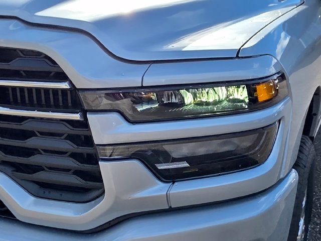 New 2027 Ram 2500 BIG HORN CREW CAB 4X4 6'4 BOX Pickup