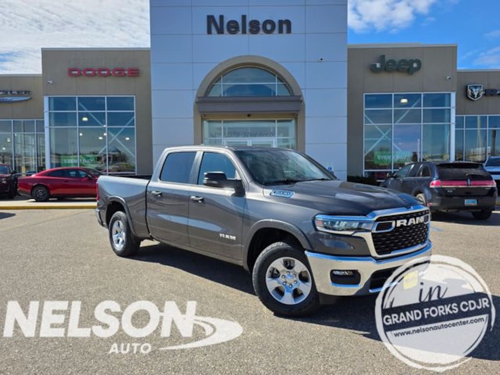 New 2026 Ram 1500 BIG HORN CREW CAB 4X4 6'4 BOX Pickup