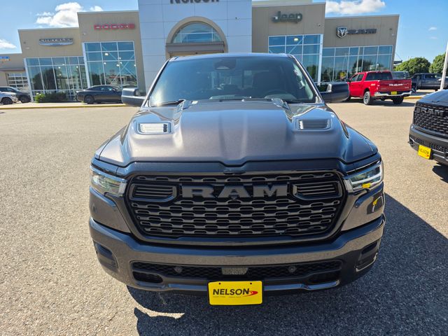 New 2026 Ram 1500 EXPRESS CREW CAB 4X4 5'7 BOX Pickup