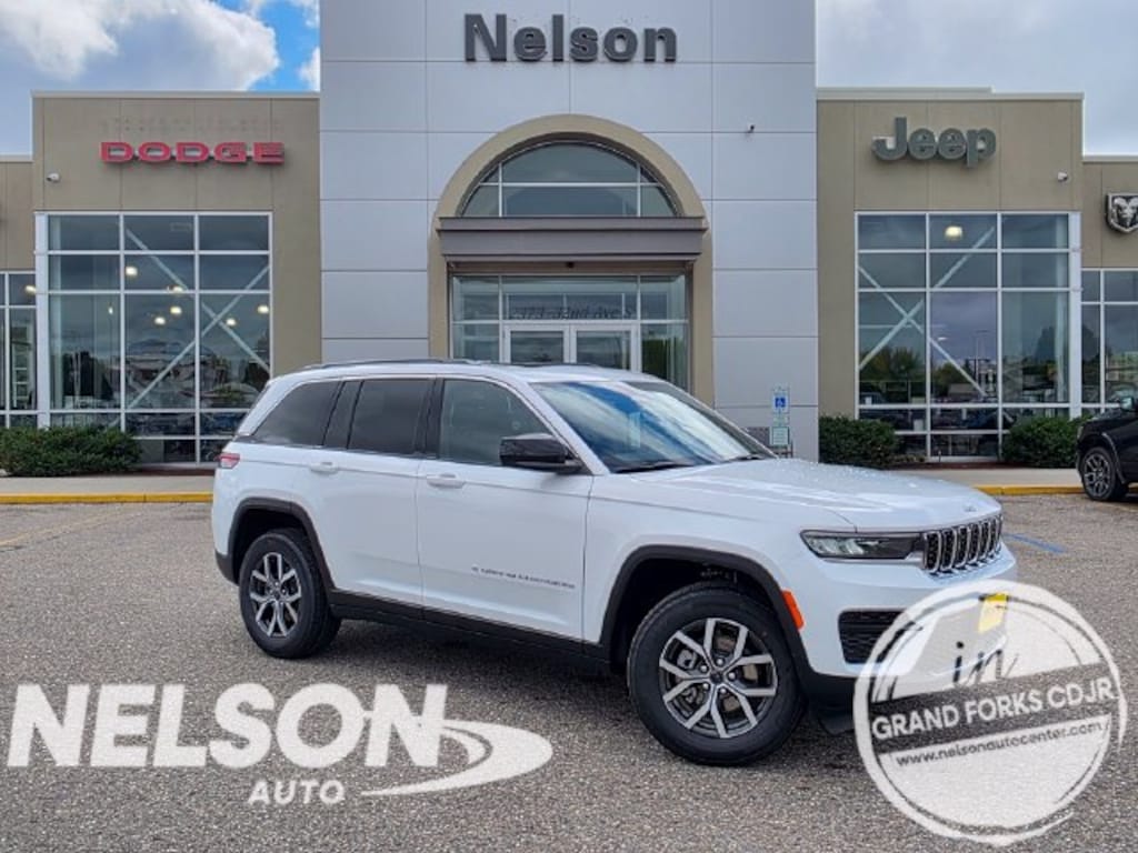 New 2027 Jeep Grand Cherokee LAREDO X 4X4 Sport Utility