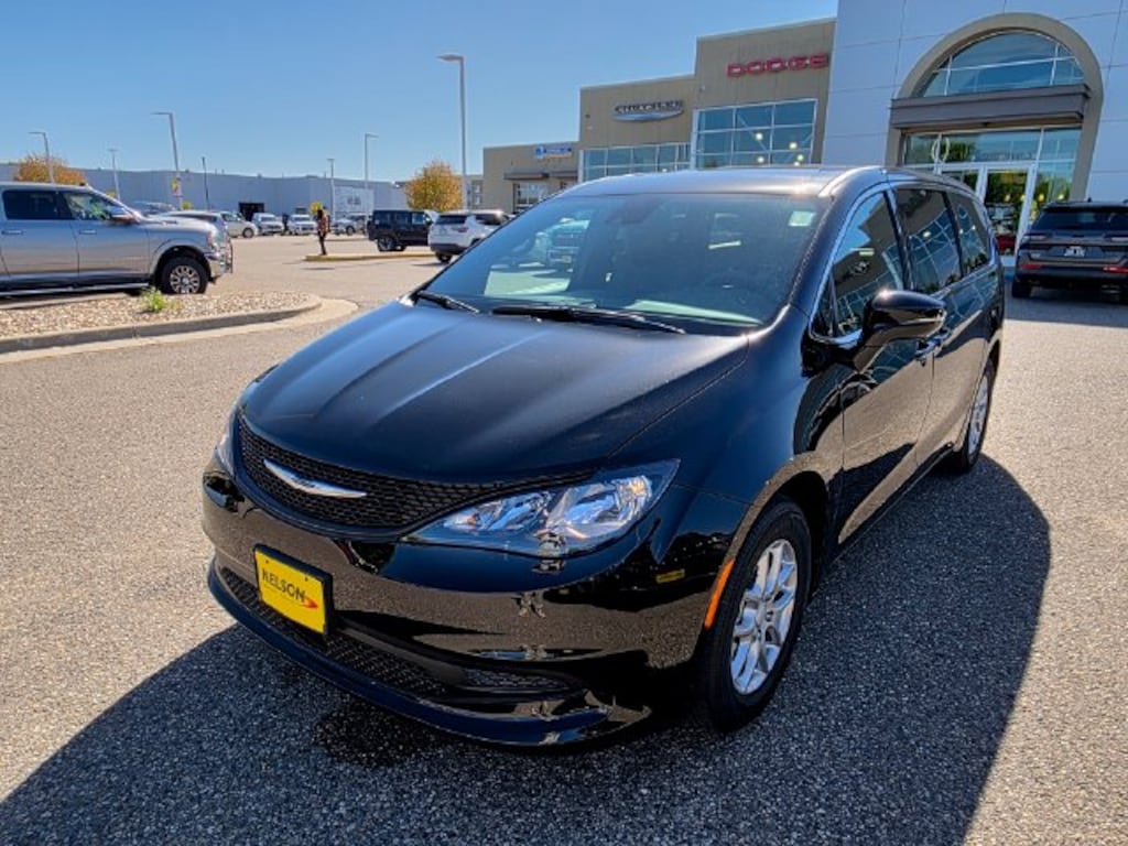 New 2027 Chrysler Pacifica LX Passenger Van