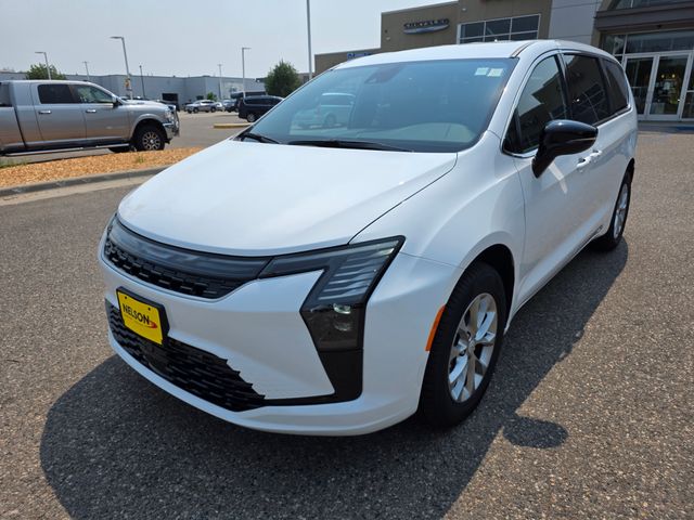 New 2027 Chrysler Pacifica SELECT AWD Passenger Van