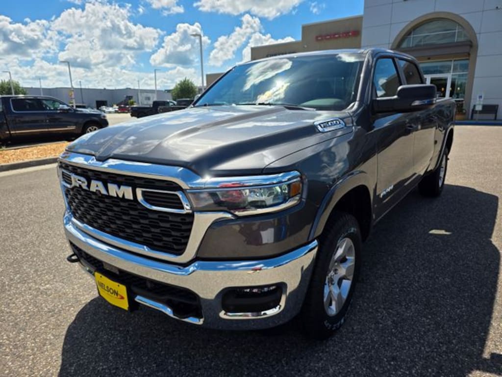 New 2026 Ram 1500 BIG HORN CREW CAB 4X4 6'4 BOX Pickup