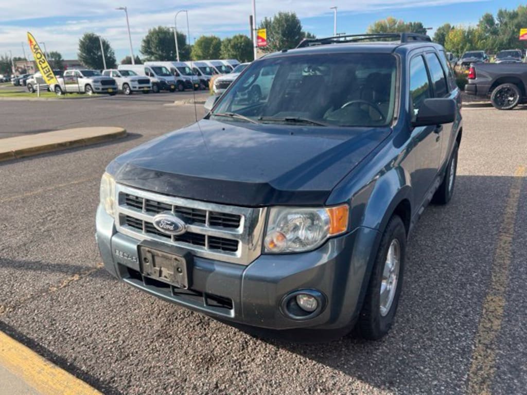 Used 2010 Ford Escape XLT SUV