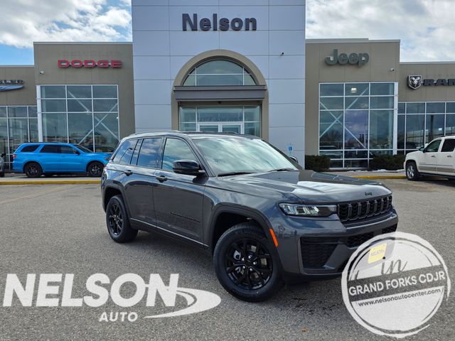 2026 Jeep Grand Cherokee LAREDO ALTITUDE 4X4 Sport Utility