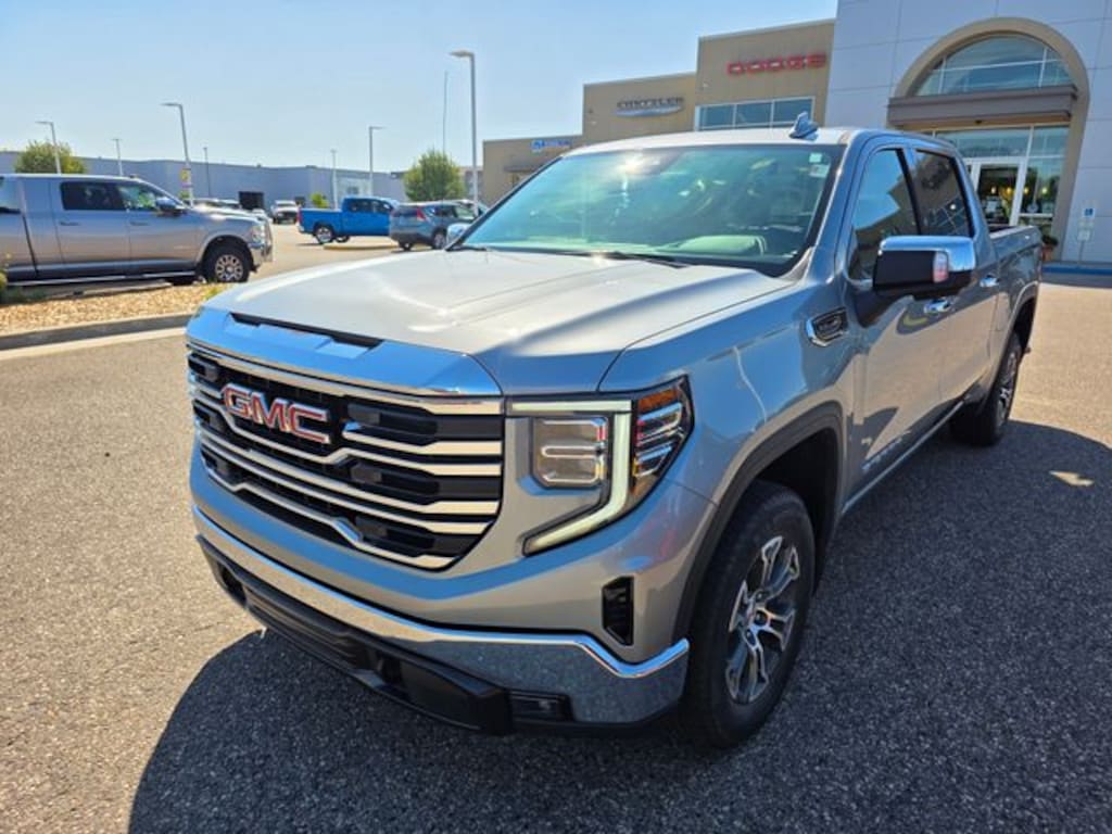 Used 2025 GMC Sierra 1500 SLT Truck Crew Cab