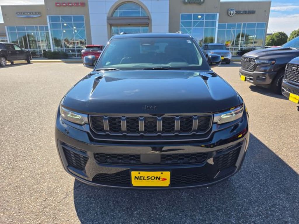 New 2027 Jeep Grand Cherokee LAREDO ALTITUDE 4X4 Sport Utility