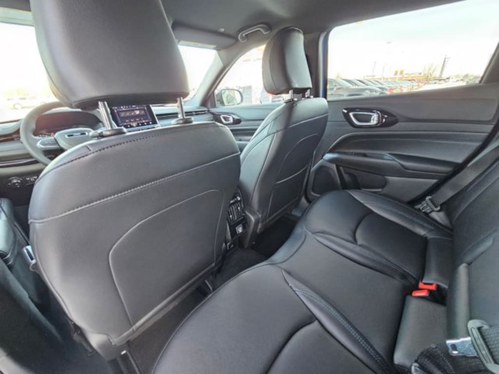 New 2026 Jeep Compass LIMITED ALTITUDE 4X4 Sport Utility
