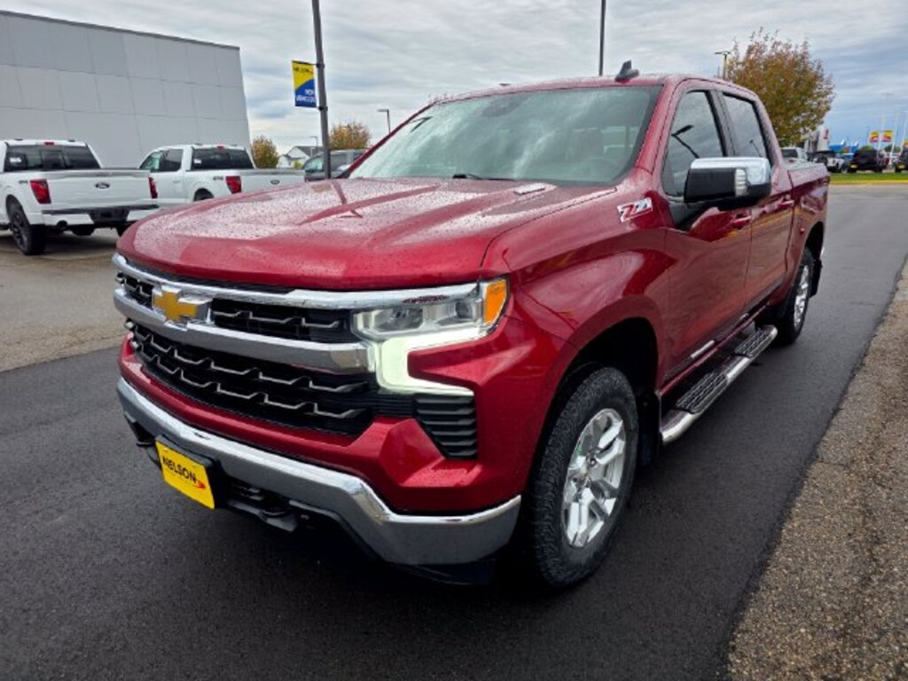 Used 2023 Chevrolet Silverado 1500 LT w/1LT Truck Crew Cab