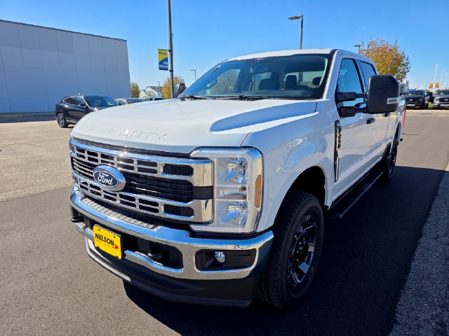 New 2027 Ford F-250SD XLT Truck