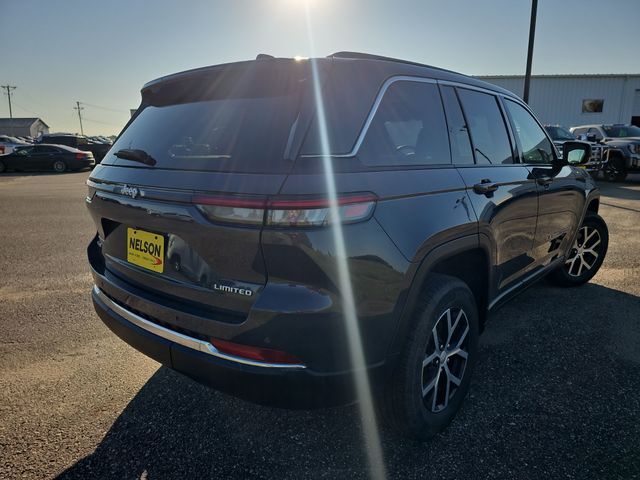 Used 2024 Jeep Grand Cherokee Limited SUV