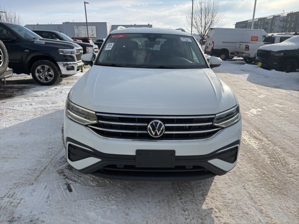 Used 2022 Volkswagen Tiguan 2.0T SE SUV