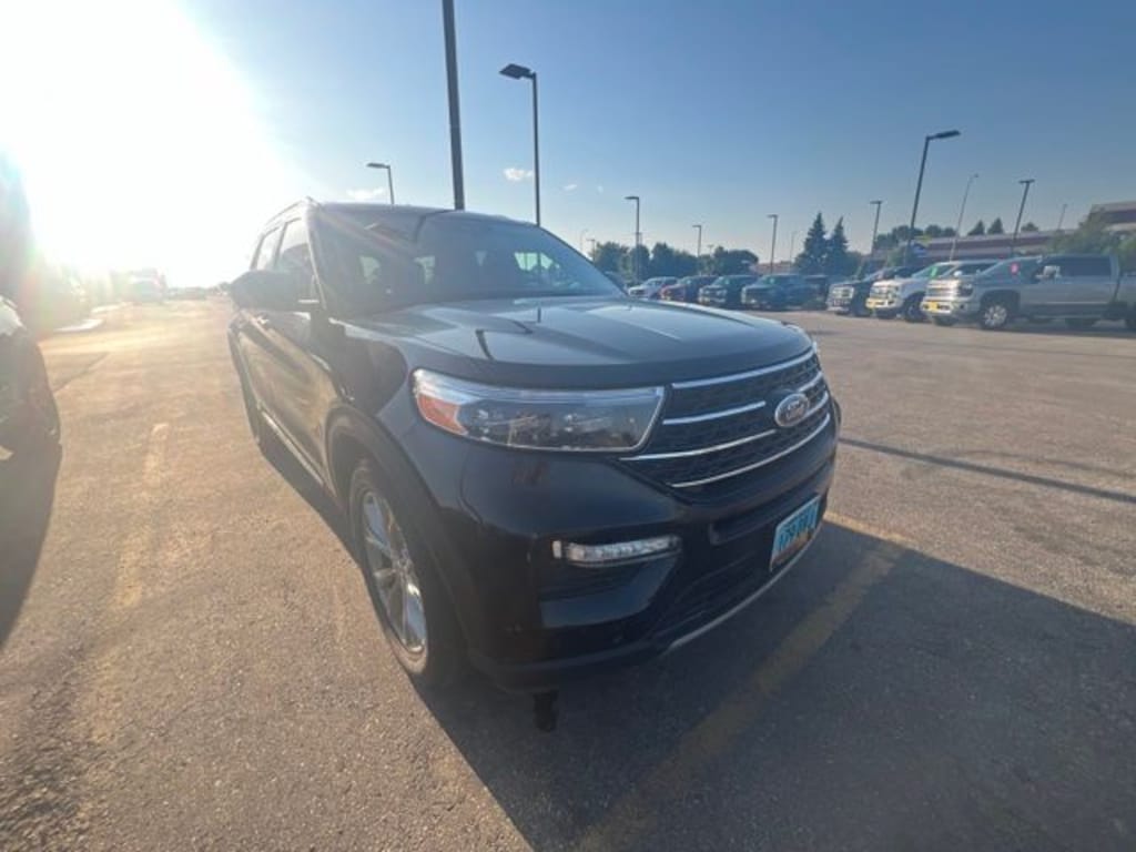 Used 2022 Ford Explorer XLT SUV