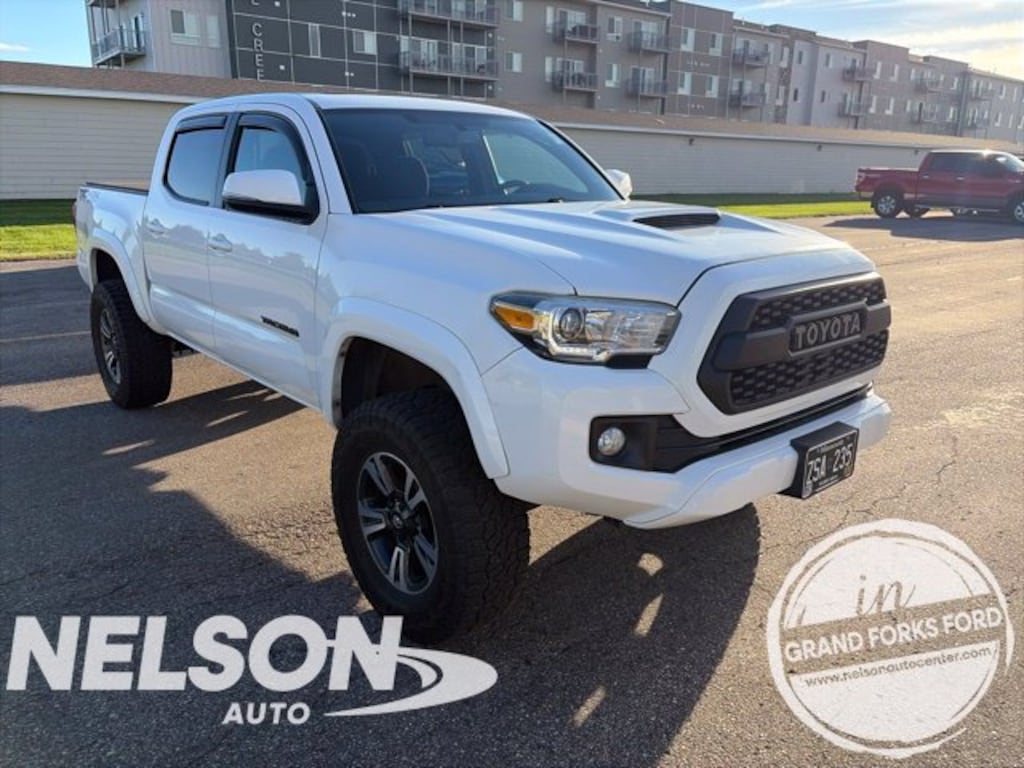Used 2017 Toyota Tacoma TRD Sport V6 Truck Double Cab