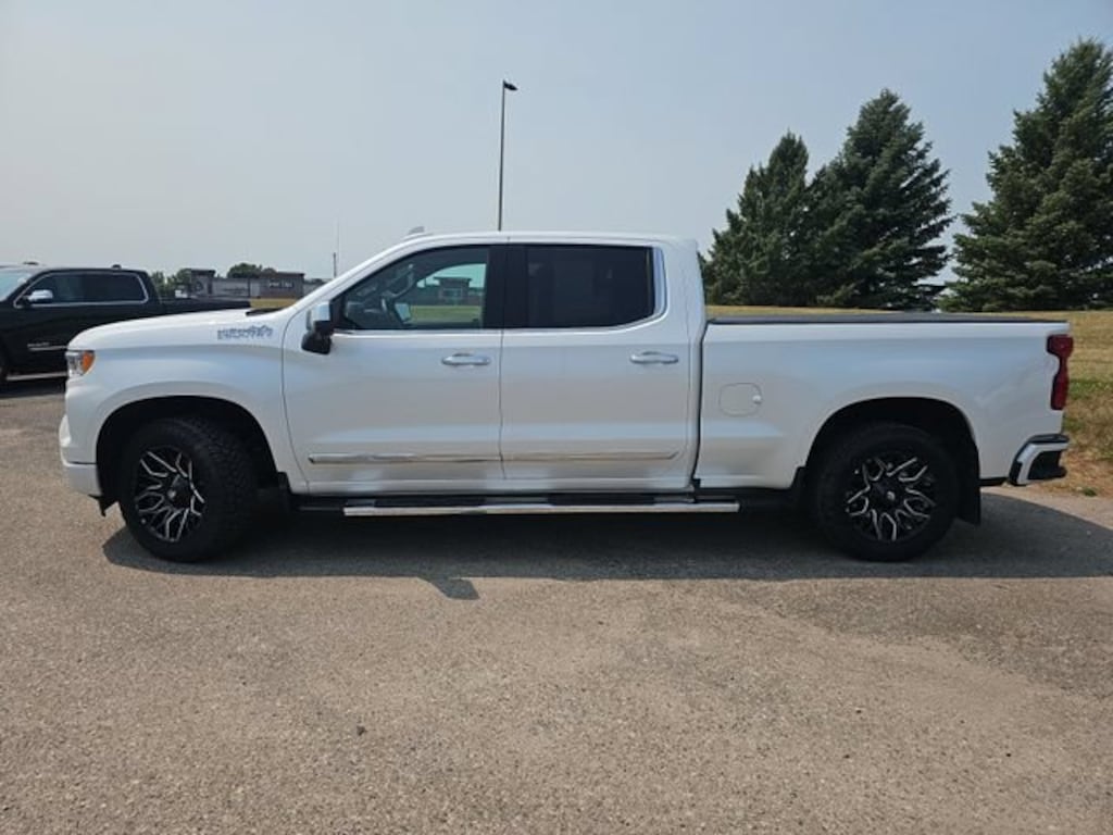 Used 2024 Chevrolet Silverado 1500 High Country Truck Crew Cab