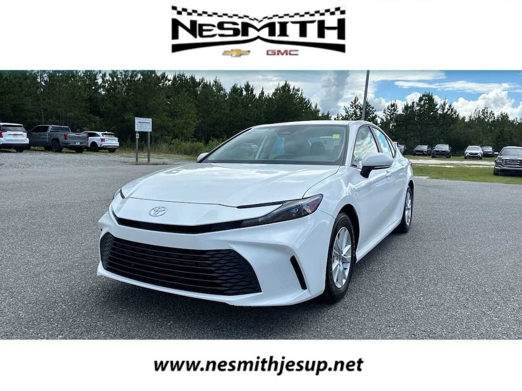 Used 2025 Toyota Camry LE