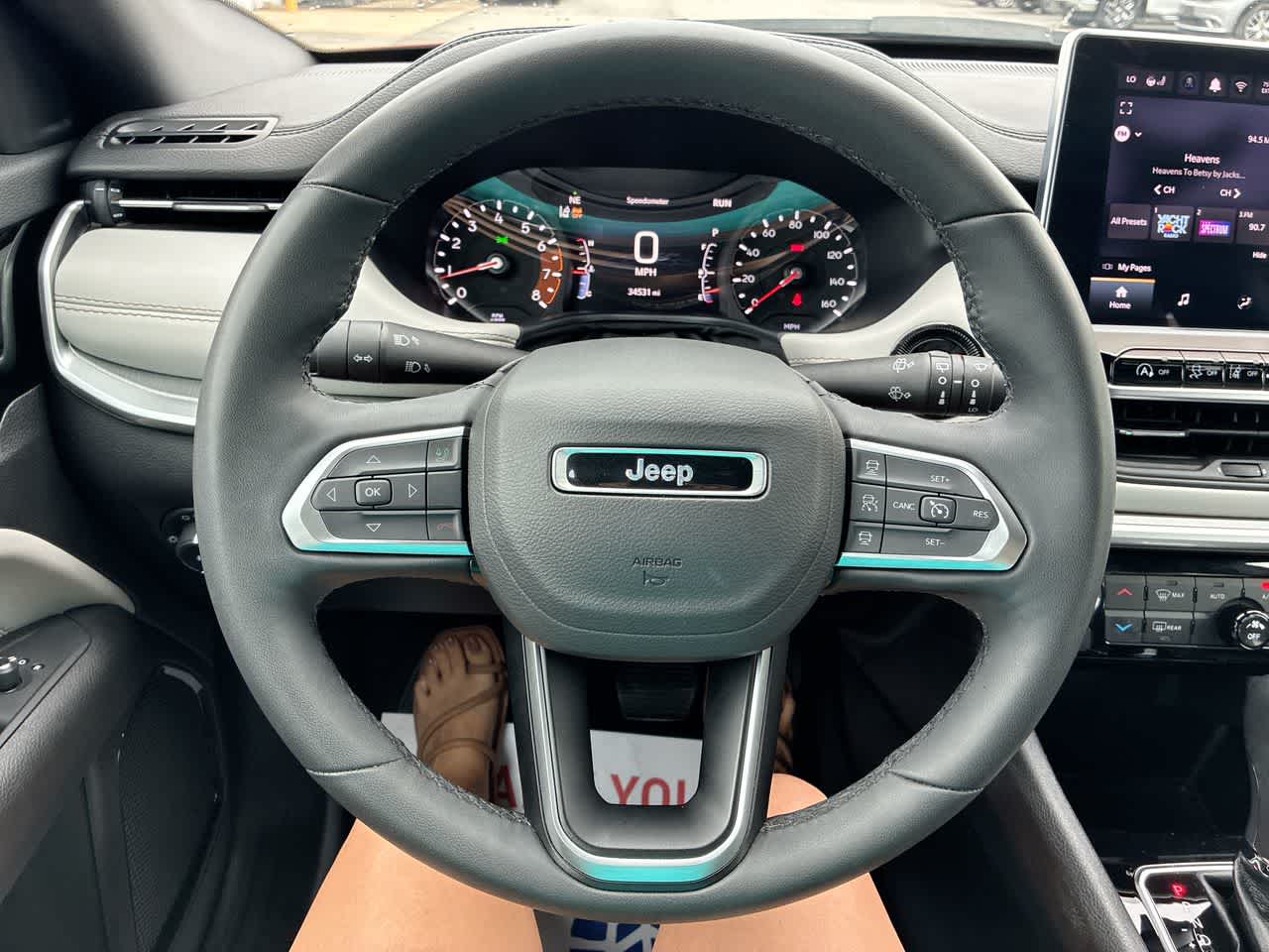 2025 Jeep Compass Limited - Photo 11