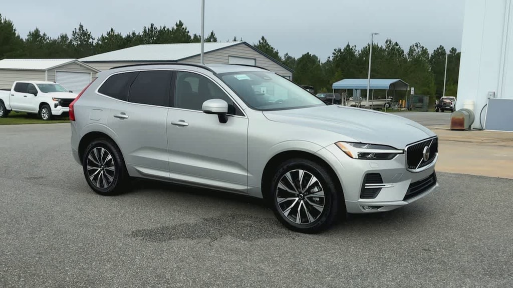 Used 2023 Volvo XC60 Core