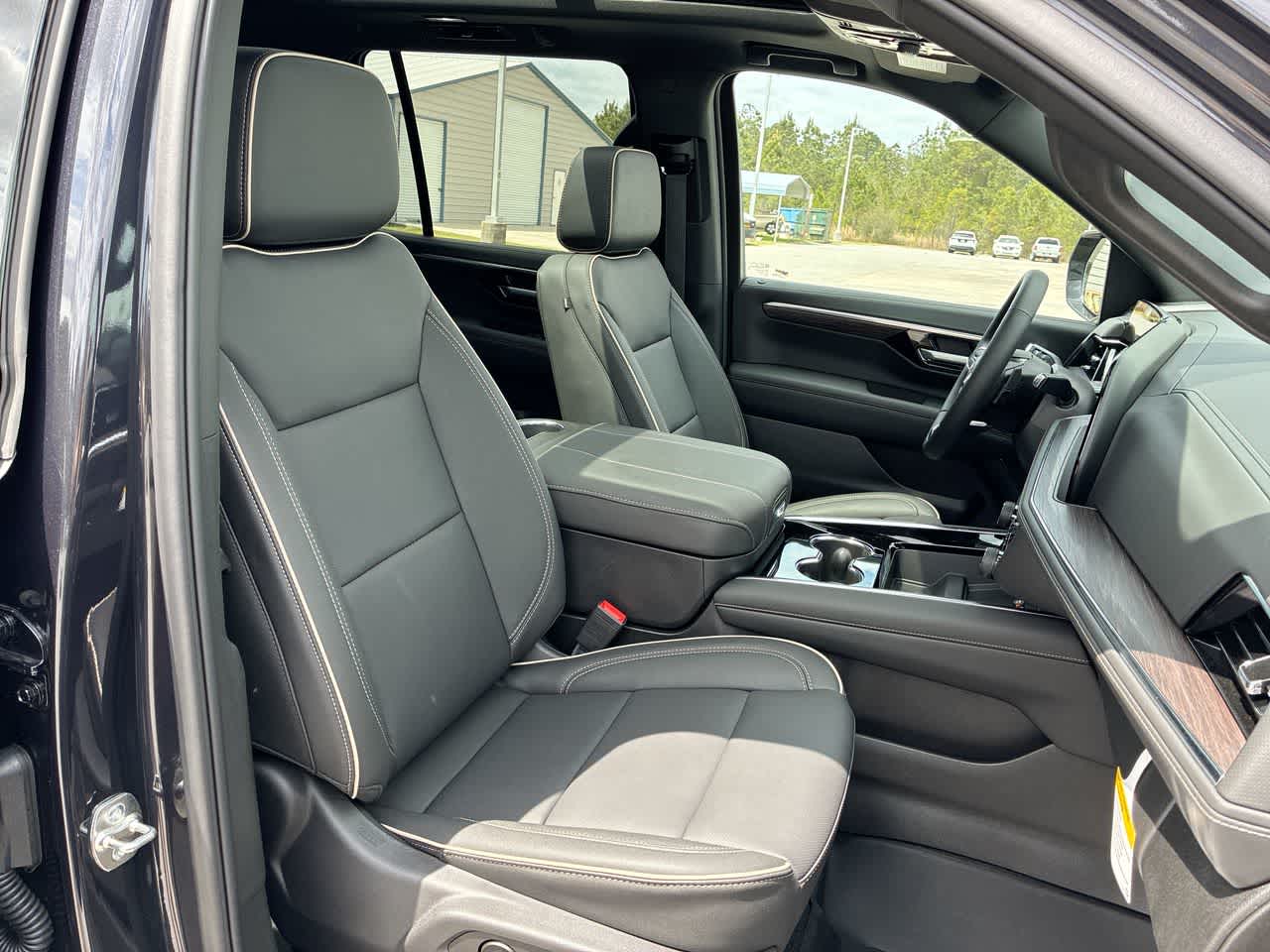 2026 Chevrolet Tahoe Premier - Photo 29