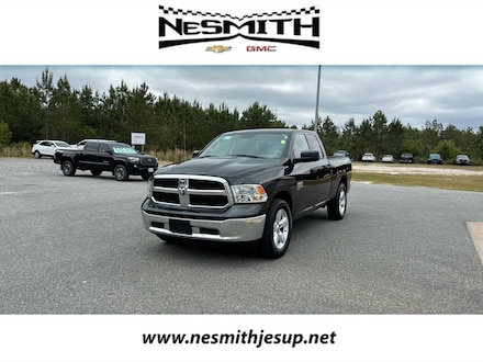 2024 Ram 1500 Classic SLT