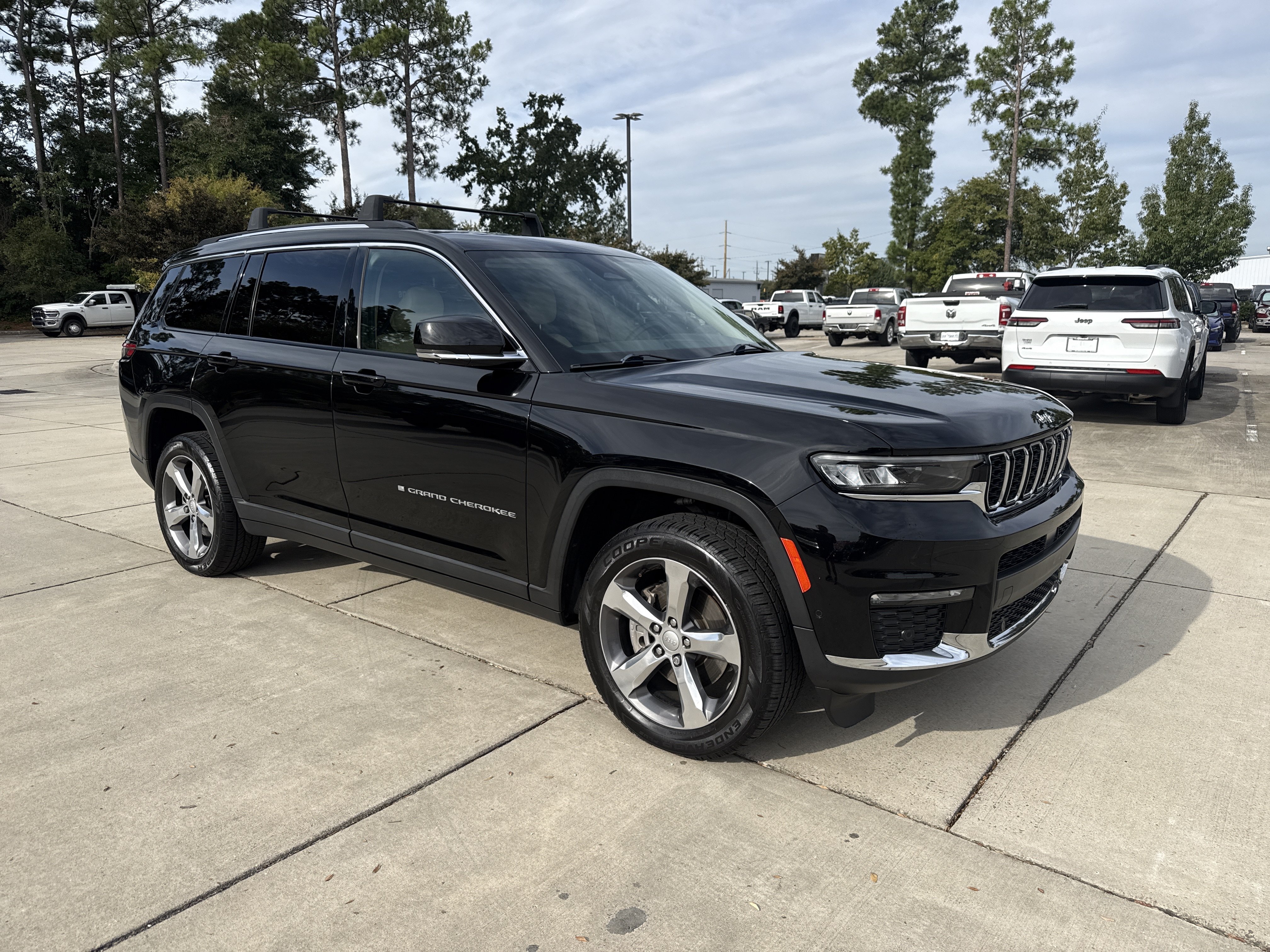 2022 Jeep New Grand Cherokee Limited SUV