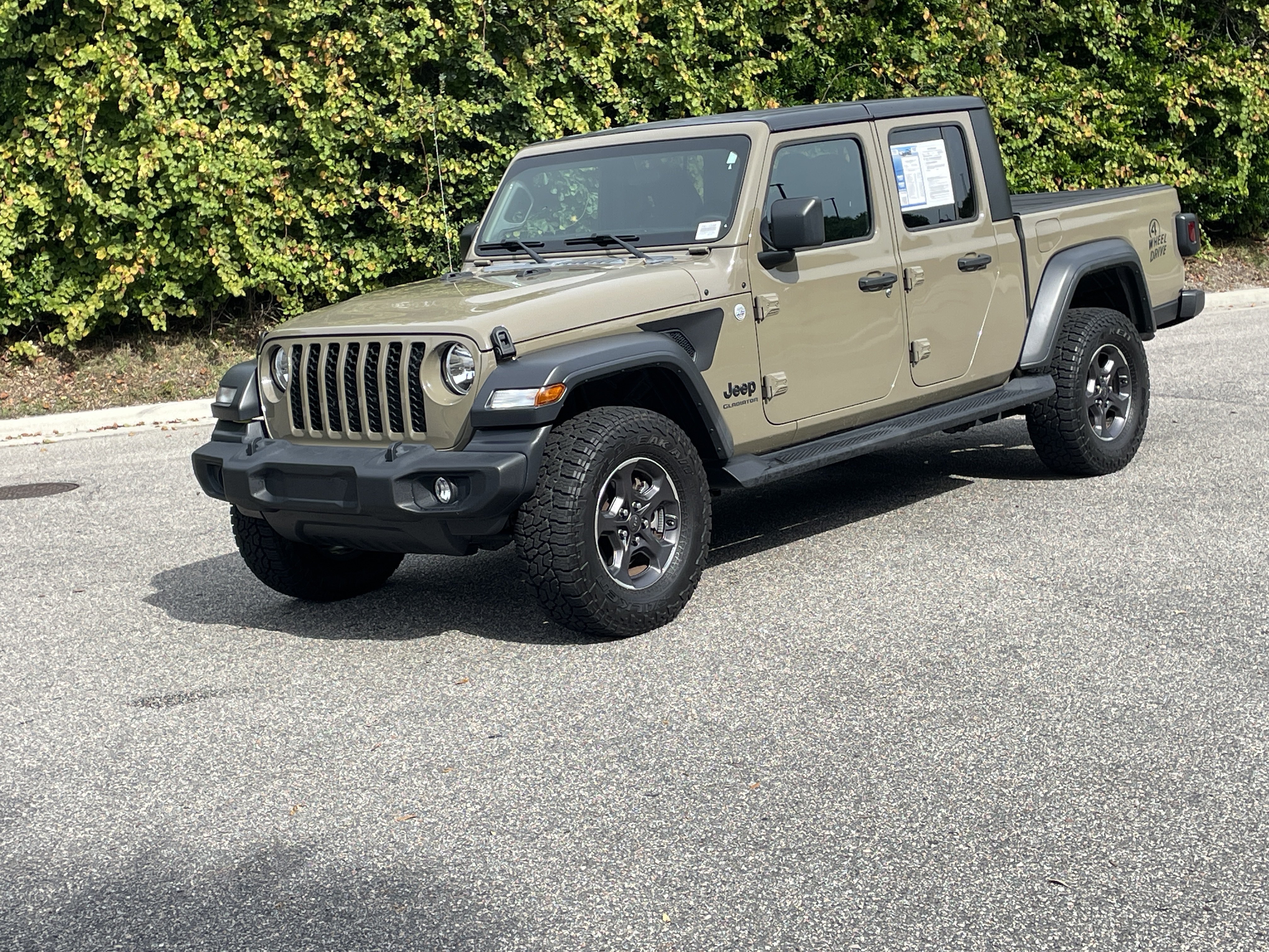 Used 2020 Jeep Gladiator Sport S Truck Crew Cab