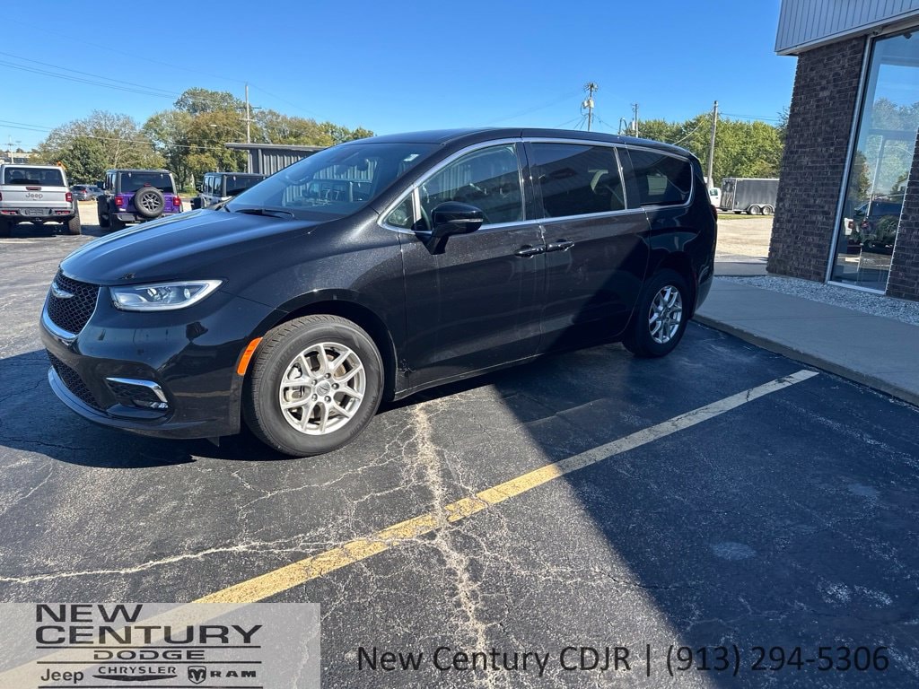2025 Chrysler Pacifica