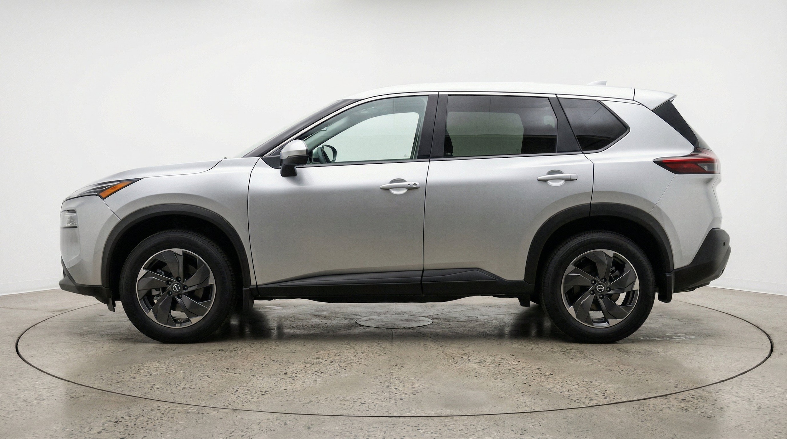 Thumbnail: 2025 Nissan Rogue - 5