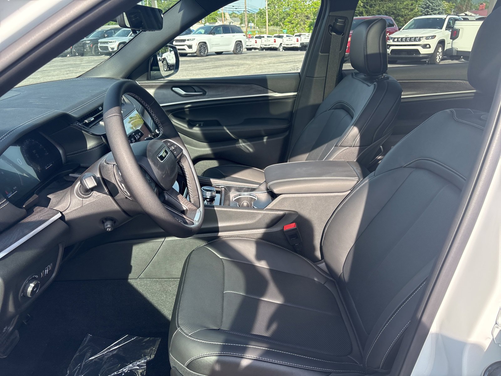 2026 Jeep Grand Cherokee L Limited Reserve - Photo 11