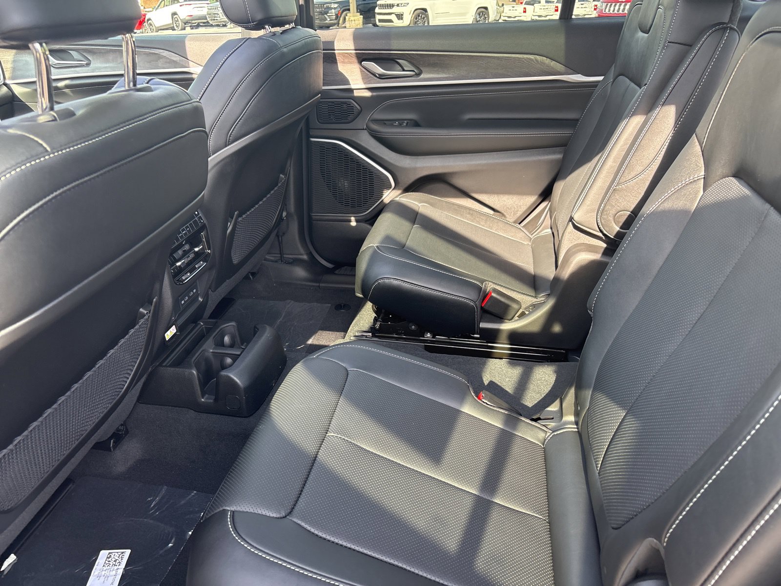2026 Jeep Grand Cherokee L Limited Reserve - Photo 25