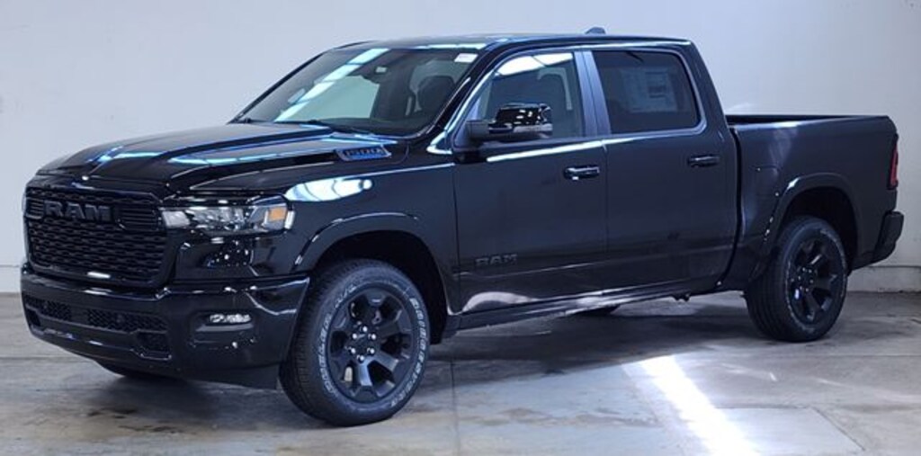 New 2027 Ram 1500 BIG HORN CREW CAB 4X4 5'7 BOX Pickup