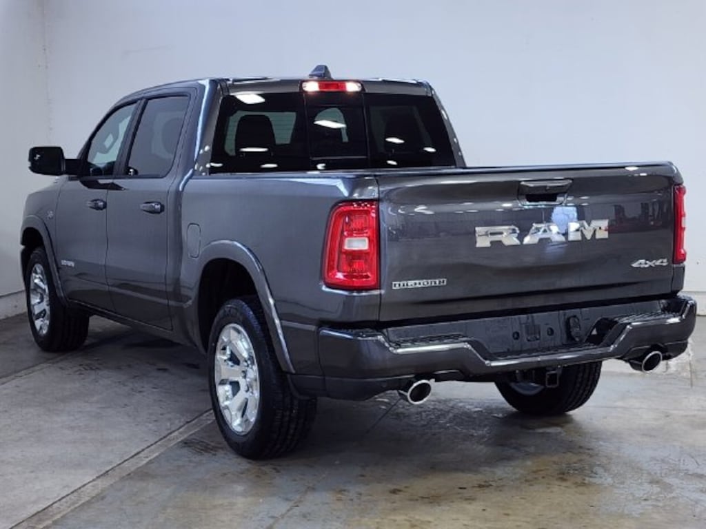 New 2027 Ram 1500 BIG HORN CREW CAB 4X4 5'7 BOX Pickup