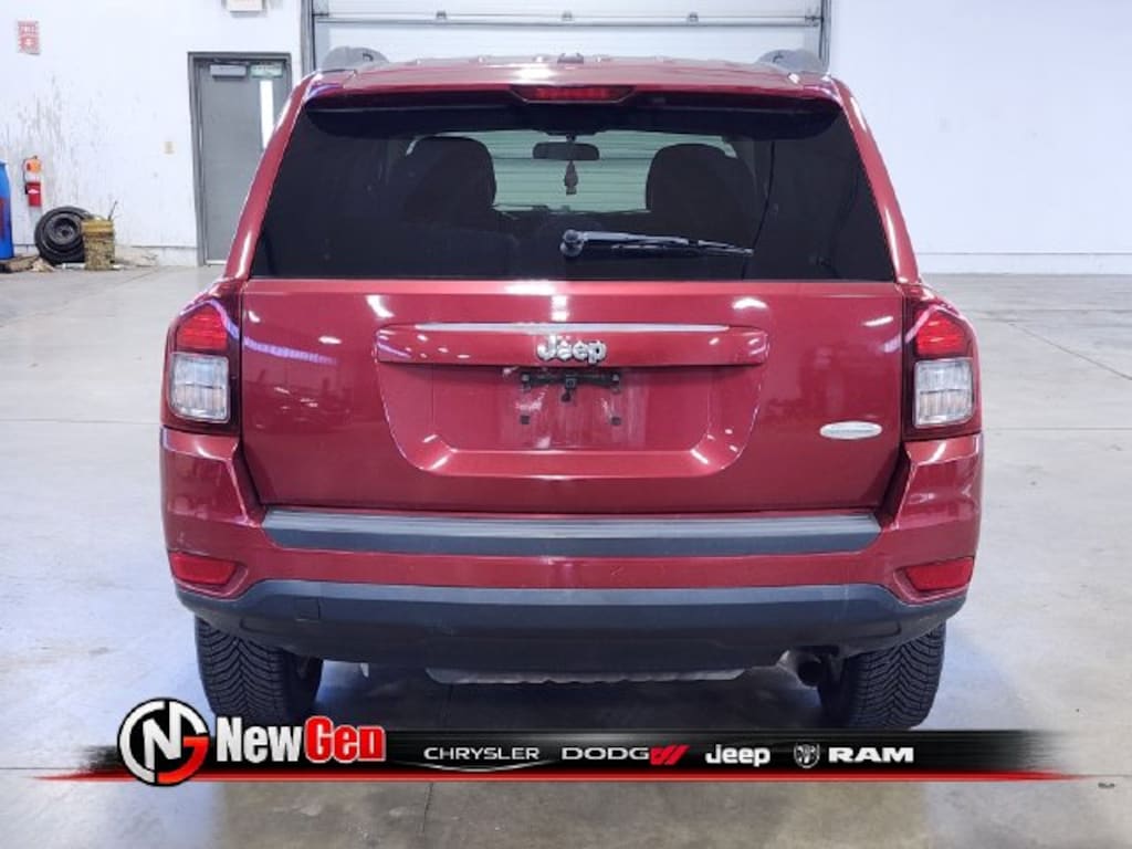 Used 2014 Jeep Compass Latitude SUV