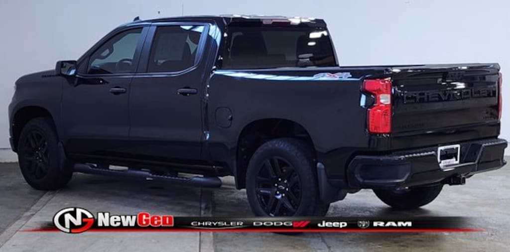 Used 2024 Chevrolet Silverado 1500 Custom Truck Crew Cab