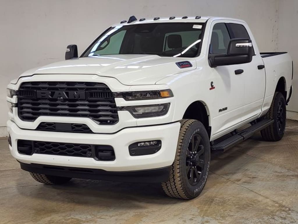 New 2026 Ram 2500 BIG HORN CREW CAB 4X4 6'4 BOX Pickup
