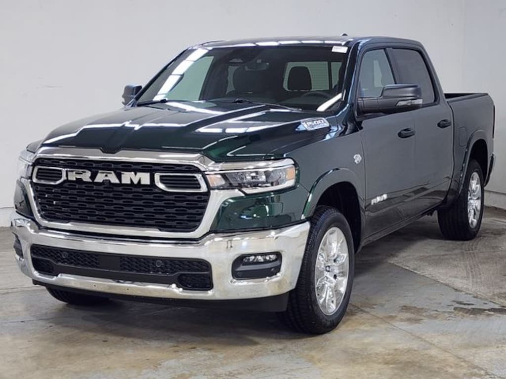 New 2026 Ram 1500 BIG HORN CREW CAB 4X4 5'7 BOX Pickup