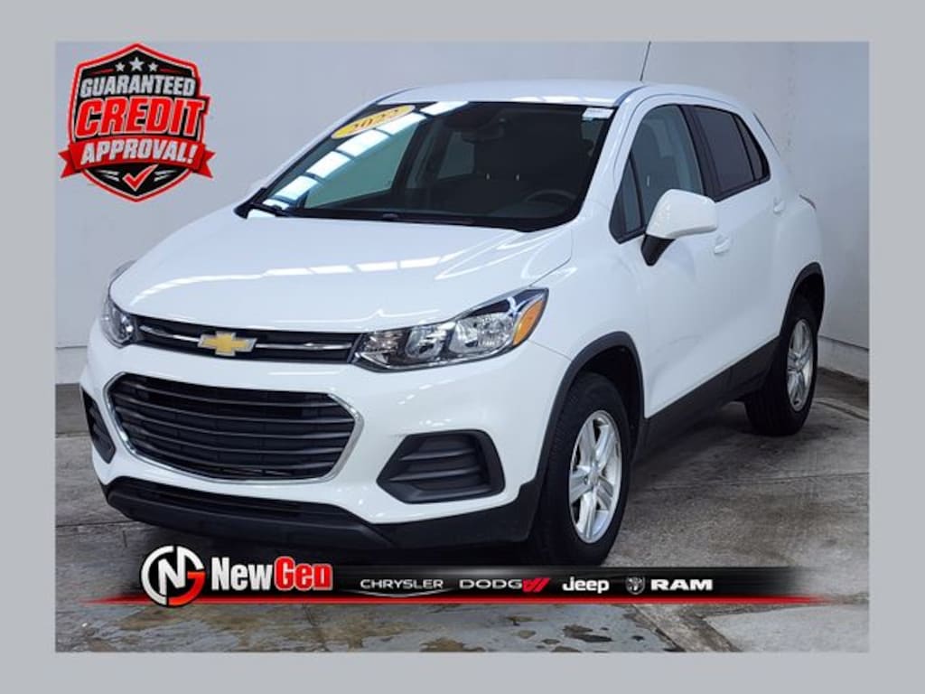 Used 2022 Chevrolet Trax LS SUV