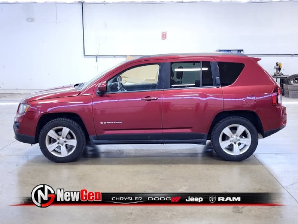 Used 2014 Jeep Compass Latitude SUV