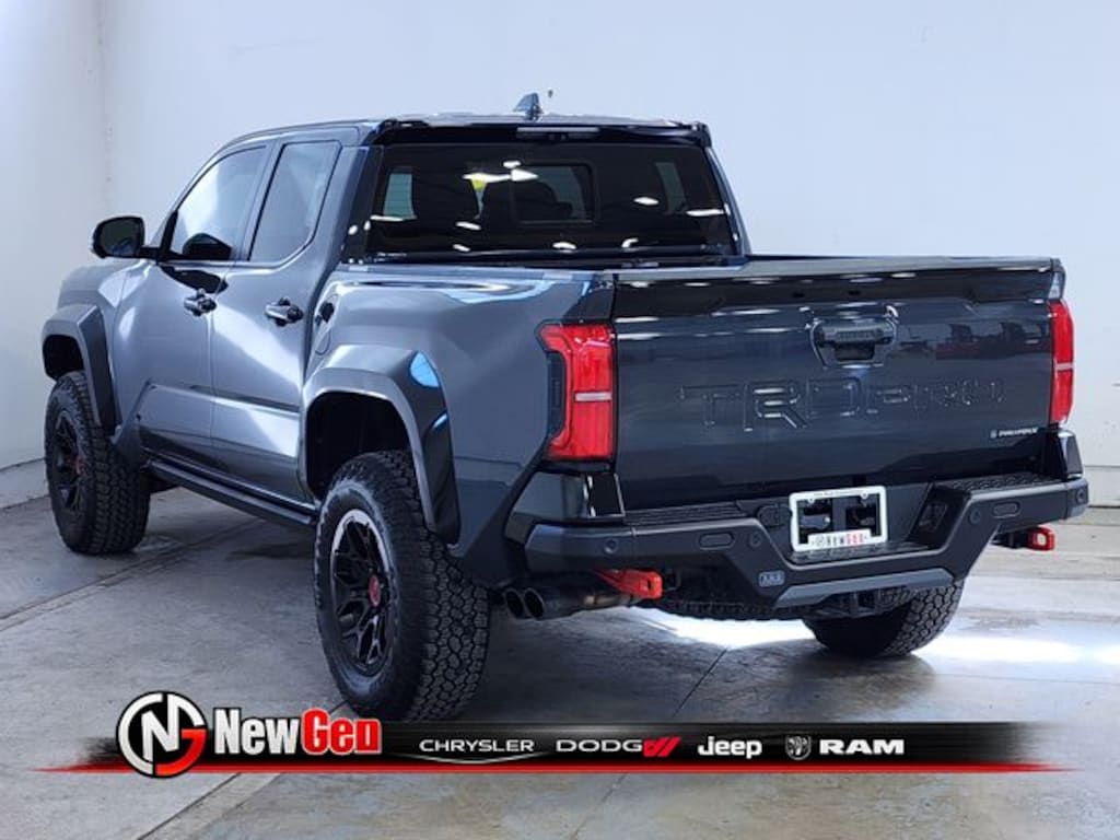 Used 2025 Toyota Tacoma Hybrid TRD Pro Truck