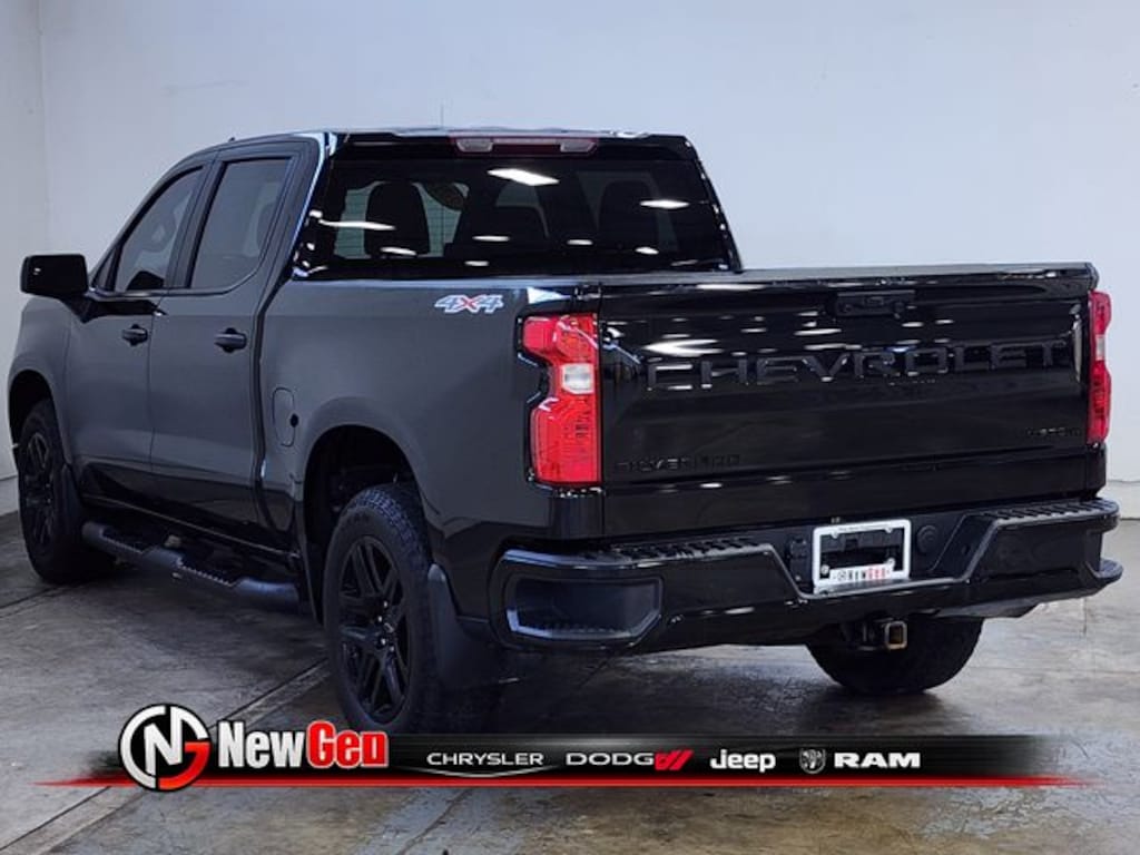 Used 2024 Chevrolet Silverado 1500 Custom Truck Crew Cab