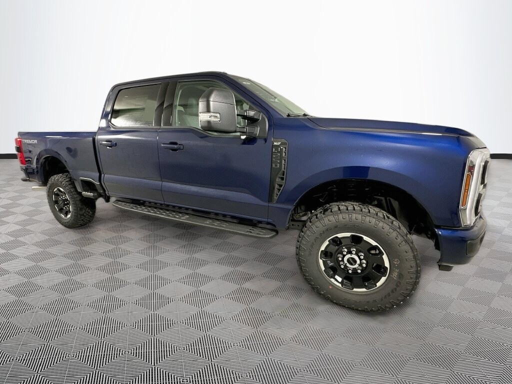 New 2027 Ford F-250 XLT Truck