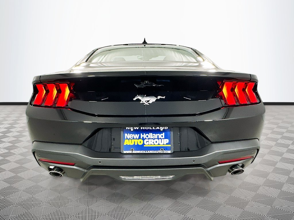 2026 Ford Mustang EcoBoost Premium Fastback - Photo 9